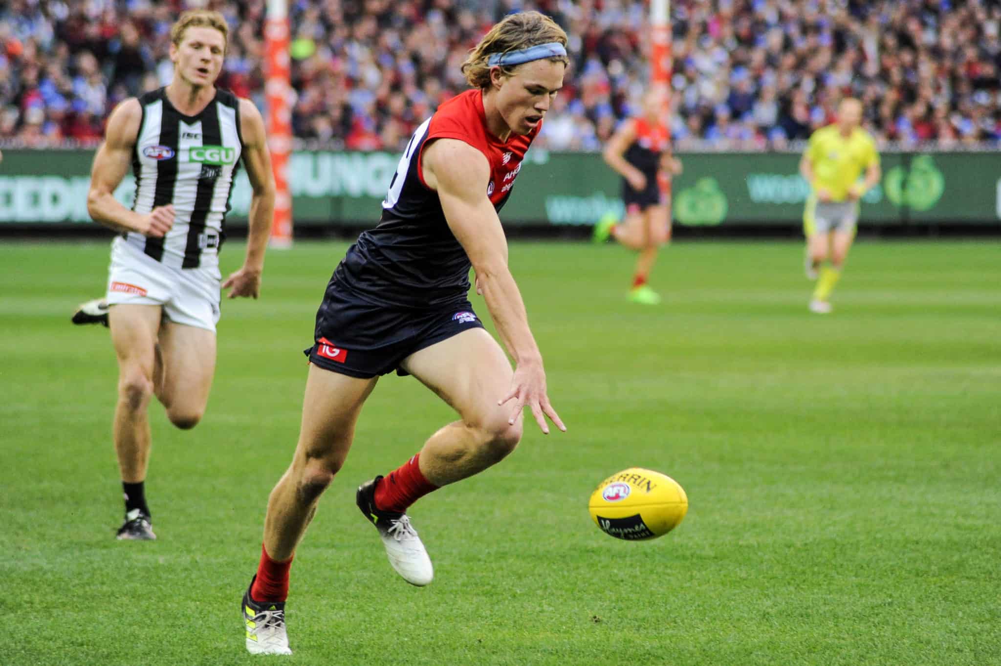 what-is-the-difference-between-rugby-and-australian-rules-football