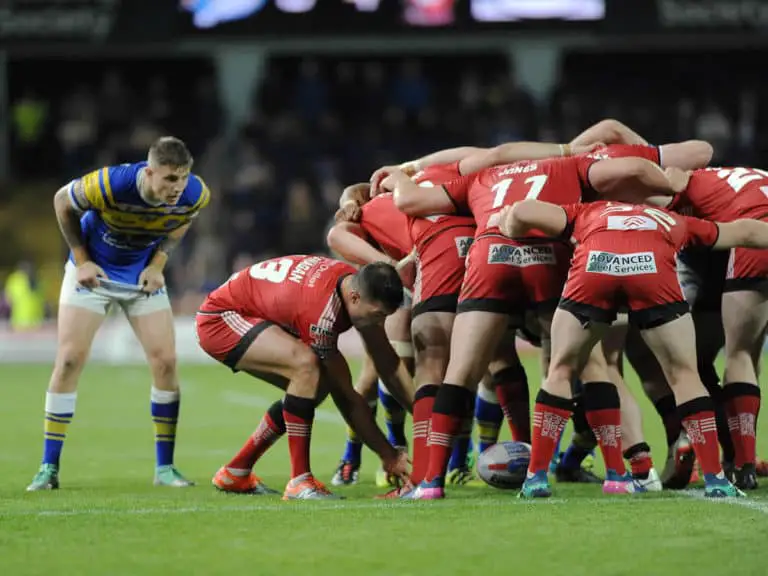 Does Rugby League Have Scrums? FluentRugby